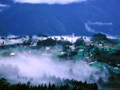 Taichung→Fushoushan→Lishan One-day Tour