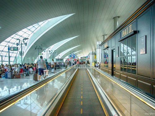 Dubai International Airport Pick Up→Dubai Downtown