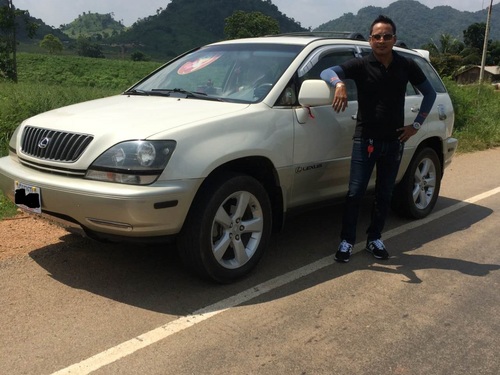 %e5%ae%a3%e4%bc%a0%e7%85%a7suv