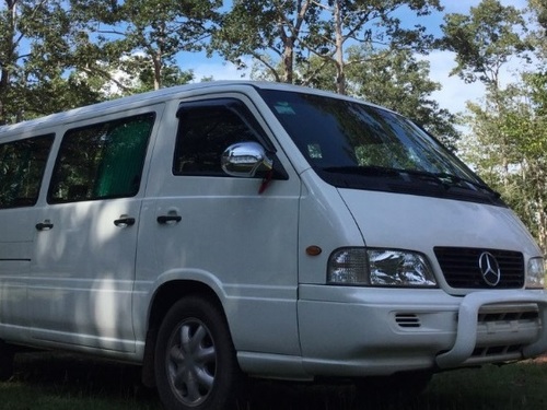 Benz van
