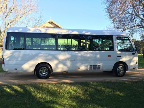 11 toyota coaster dx auto 2 (7)