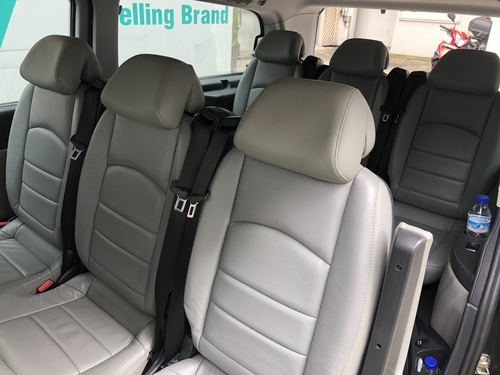 Viano car seat face front